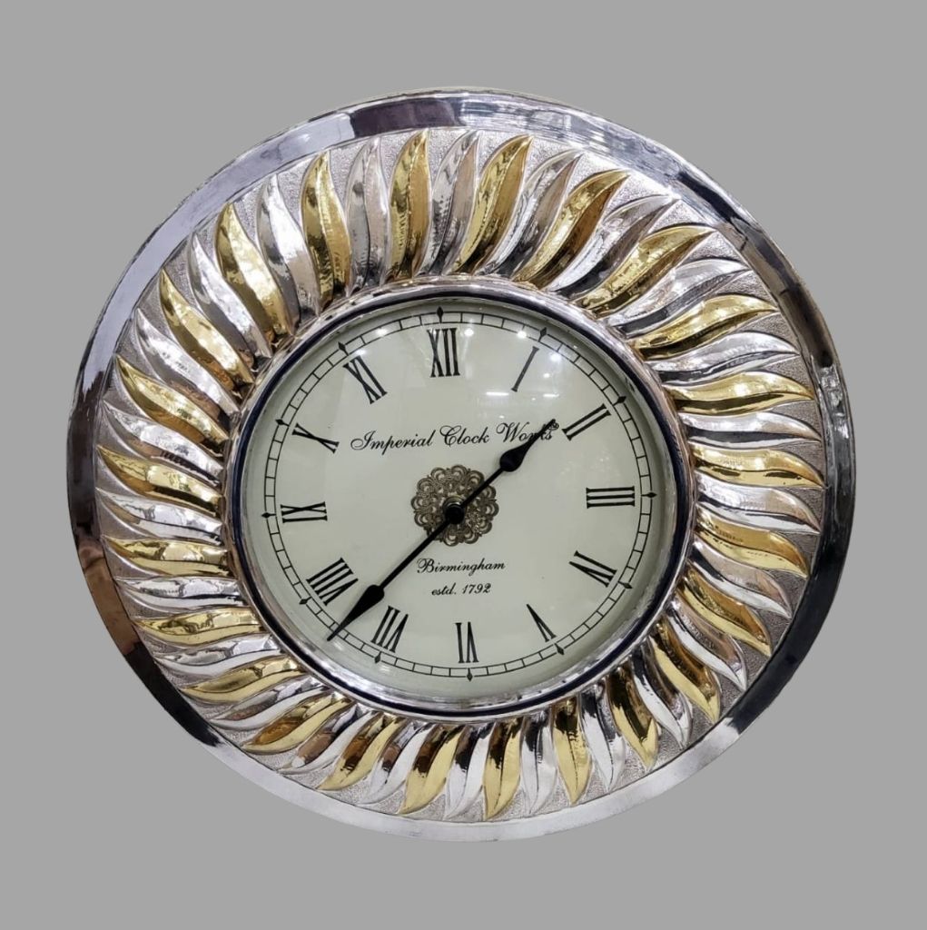 https://www.jewelnidhi.com/img/1610170599GP WALL CLOCK MODEL 8.jpeg